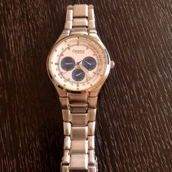 Caravelle by Bulova 43C18 bracelet white watch